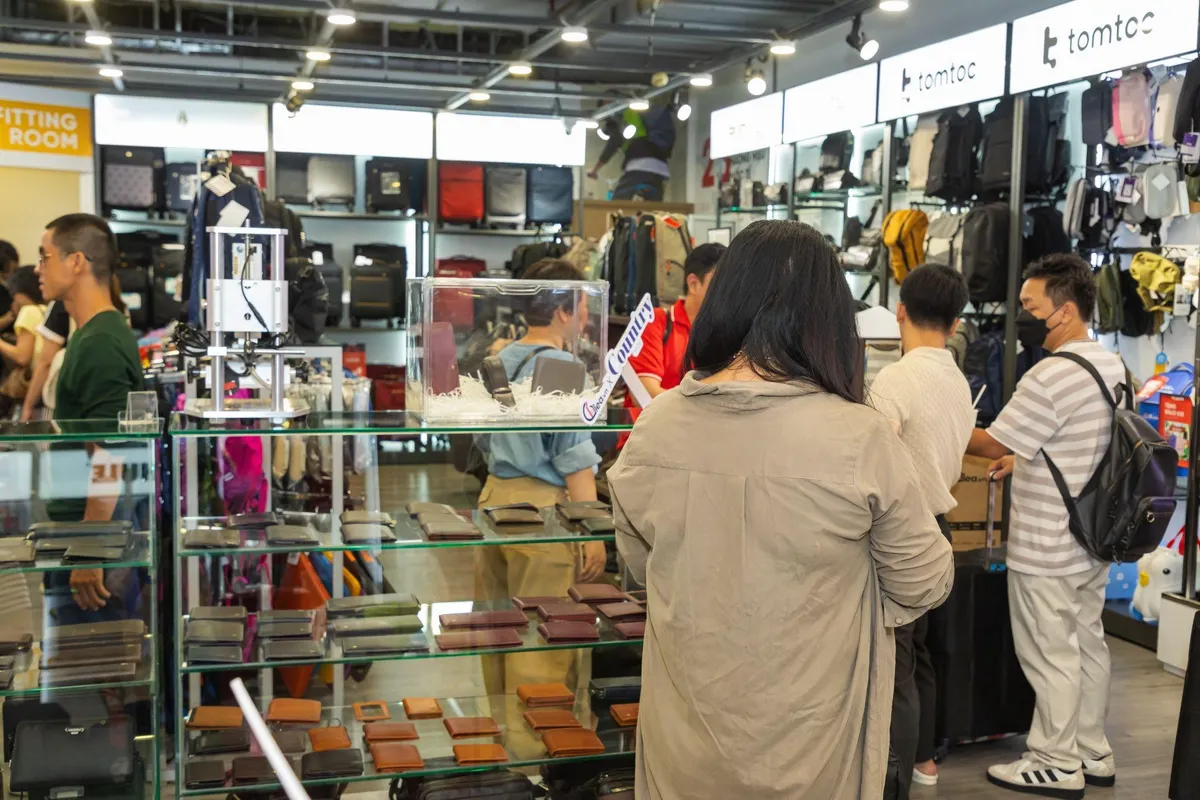 GLEAxLUG ra mắt BST da thật 2026: 