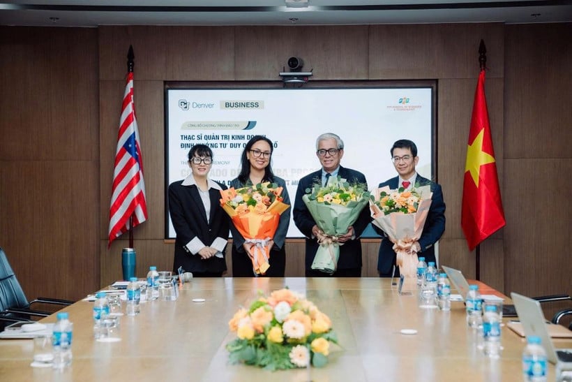 Arrangementet ble deltatt av Alexandra Greig-Duarte – utenrikssjef ved USAs ambassade i Vietnam – og Pham Quang Vinh – tidligere viseutenriksminister og tidligere Vietnams ambassadør til USA.