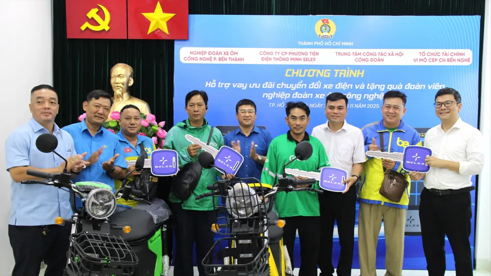 प्रौद्योगिकी मोटरबाइक टैक्सी चालकों को अपने वाहनों को इलेक्ट्रिक वाहनों में परिवर्तित करने के लिए सीईपी फंड की बेन न्घे शाखा द्वारा अधिमान्य ऋण दिया जाता है।