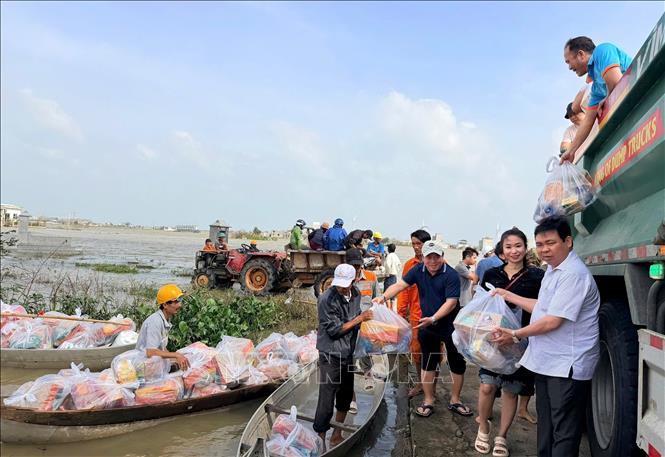 चित्र परिचय