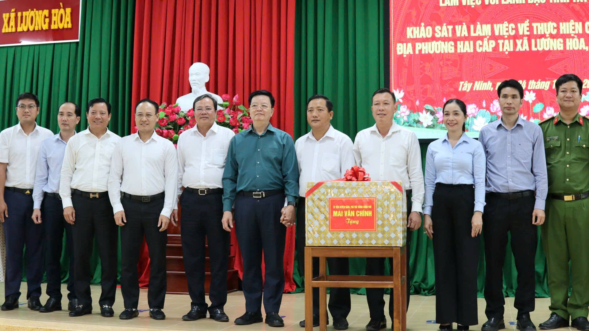 انگلیسی: اخبار