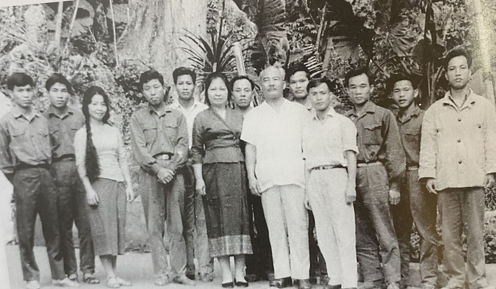 चित्र परिचय