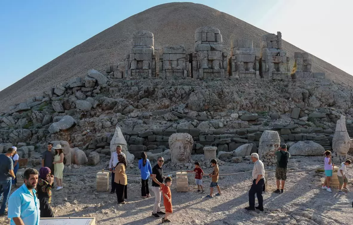 नेम्रुट, तुर्किये में 