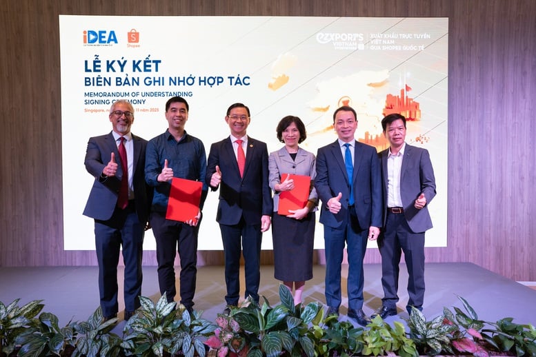 Sanayi ve Ticaret Bakanlığı ve Shopee, Vietnam mallarının ASEAN pazarına çevrimiçi perakende ihracatını teşvik etmek için işbirliği yapıyor - Fotoğraf 2. Bộ Công Thương và Shopee hợp tác thúc đẩy xuất khẩu trực tuyến bán lẻ hàng Việt sang thị trường ASEAN- Ảnh 2.