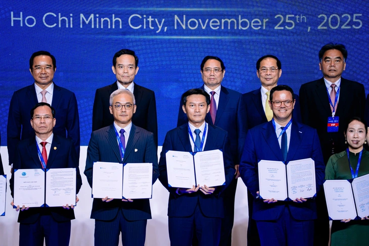 Thủ tướng nêu 5 nội dung quan trọng Việt Nam, TP.HCM cần sự hợp tác của bạn bè quốc tế - Ảnh 2.