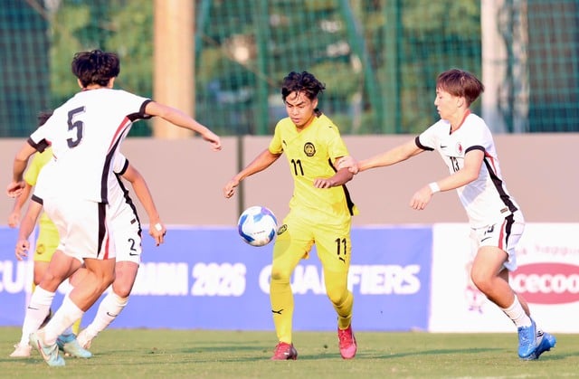 Τελευταίο πρόγραμμα αγώνων της Μαλαισίας U.17: Για να διεκδικήσει την πρώτη θέση με το Βιετνάμ, πρέπει να νικήσει αυτήν την ομάδα... - Φωτογραφία 1. Lịch thi đấu U.17 Malaysia mới nhất: Muốn tranh ngôi nhất với Việt Nam, phải thắng đội này…- Ảnh 1.