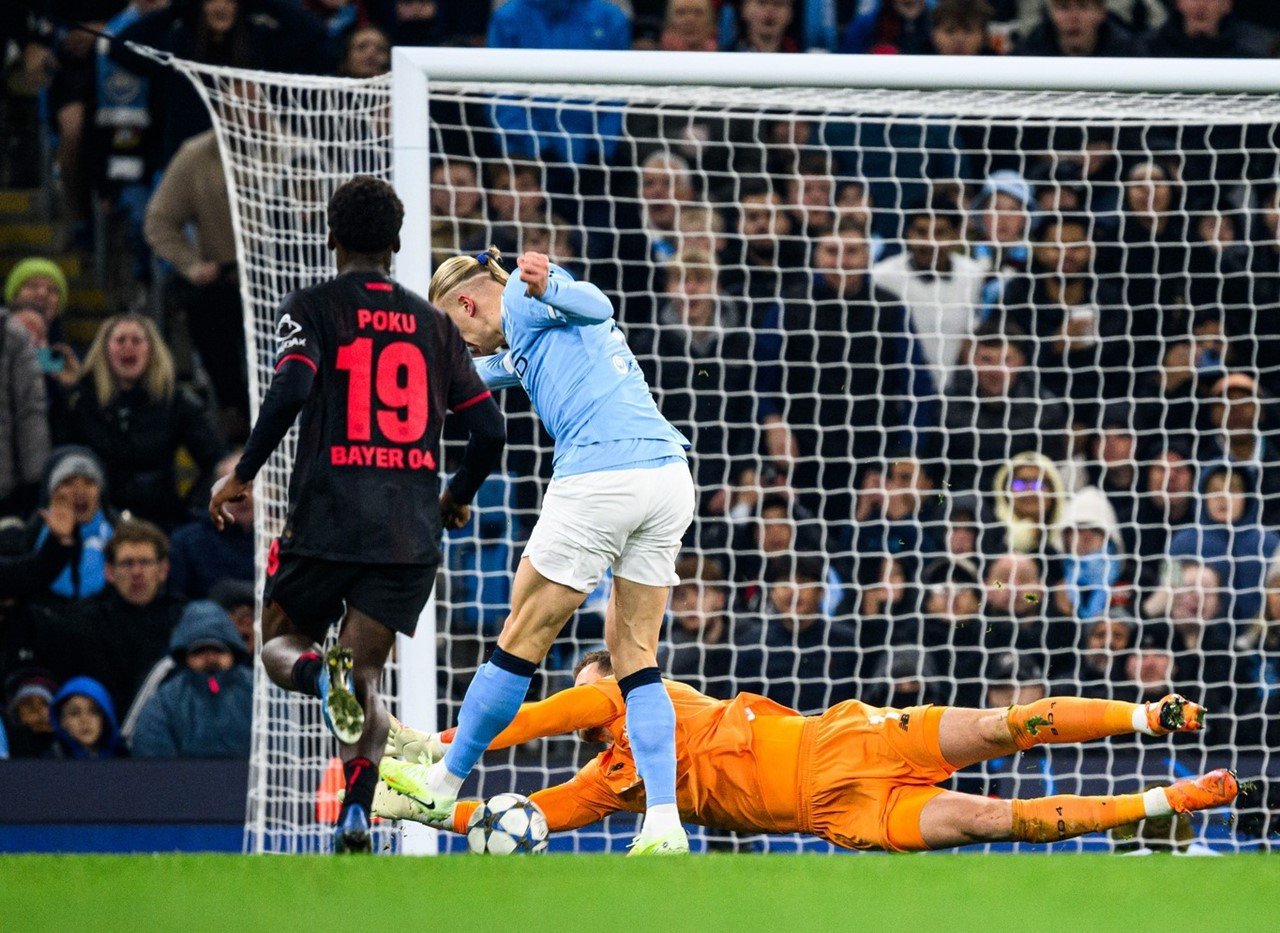 Man City mot Leverkusen.jpg