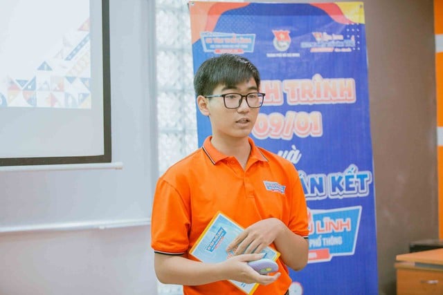 愛国的な競争： - 写真1。