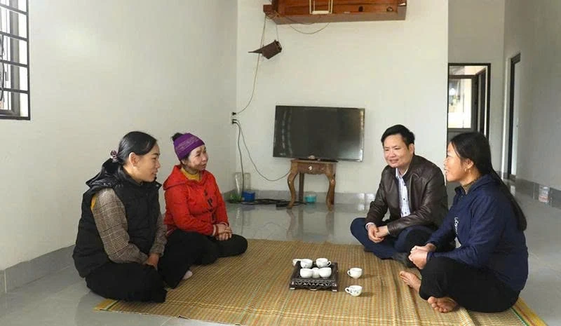 ចែករំលែកក្តីស្រលាញ់ ភ្ជាប់សហគមន៍