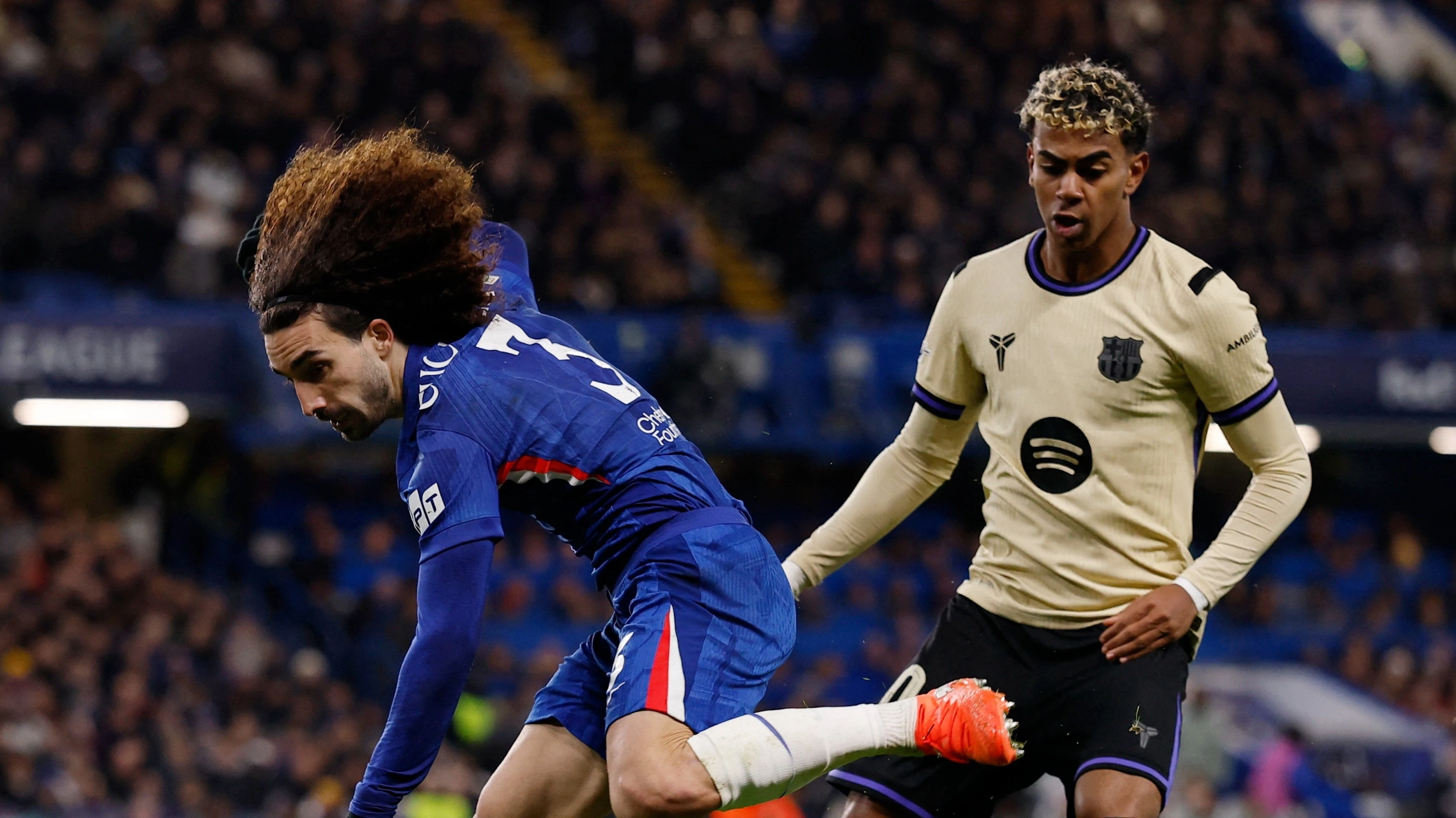 תמונה 1 של קוקורלה Cucurella anh 1