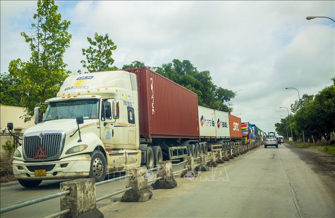 ຄຳບັນຍາຍຮູບພາບ