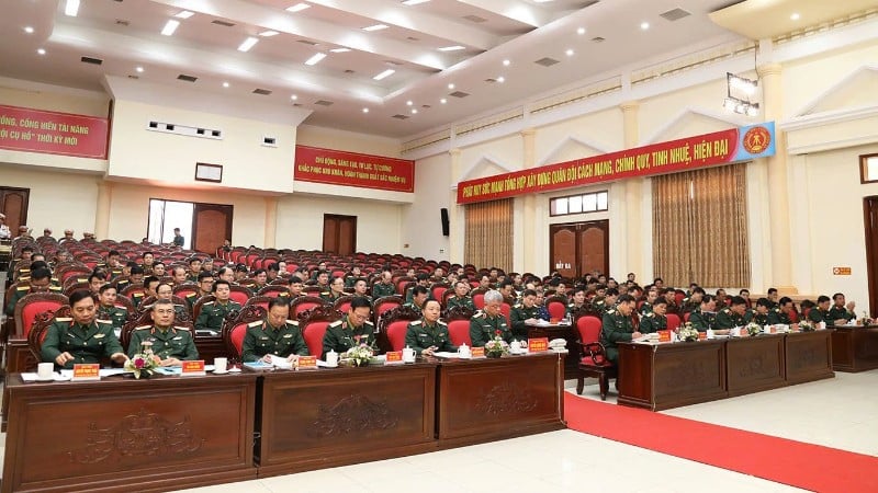 Σύνεδροι που συμμετέχουν στο συνέδριο.