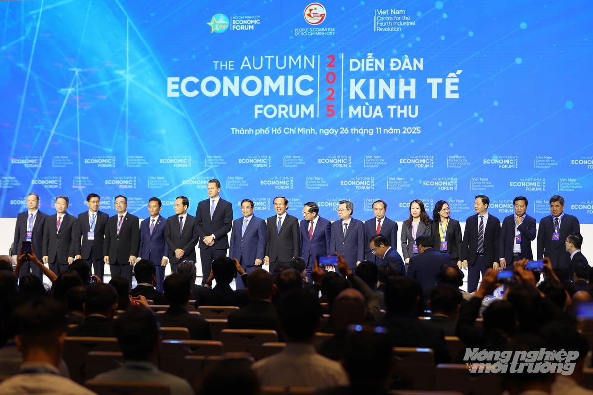 Diễn đàn Kinh tế mùa thu 2025 được kỳ vọng nâng tầm thành một trung tâm kết nối chiến lược giữa các nền kinh tế và mạng lưới đổi mới sáng tạo toàn cầu. Đồng thời, nâng cao uy tín, vị thế của Việt Nam và TP.HCM trên trường quốc tế. Ảnh: Nguyễn Thủy.
