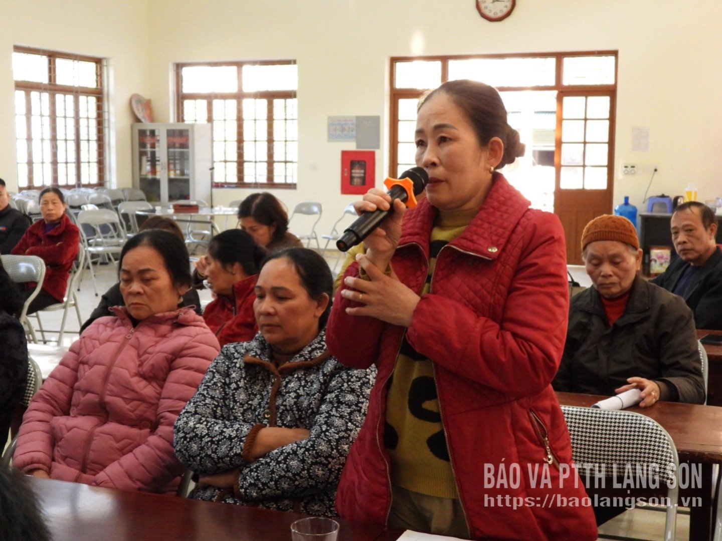 प्रभावित परिवारों के प्रतिनिधियों ने अपनी राय और सिफारिशें व्यक्त कीं।
