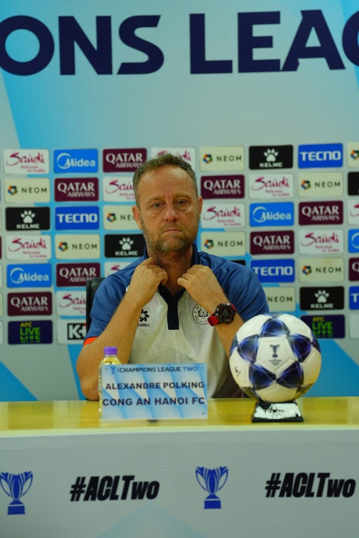 Trung vệ Việt kiều Adou Minh háo hức chờ tiếp đón CLB Beijing Guoan - Ảnh 1.