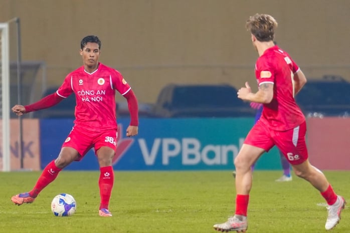 Trung vệ Việt kiều Adou Minh háo hức chờ tiếp đón CLB Beijing Guoan - Ảnh 3.