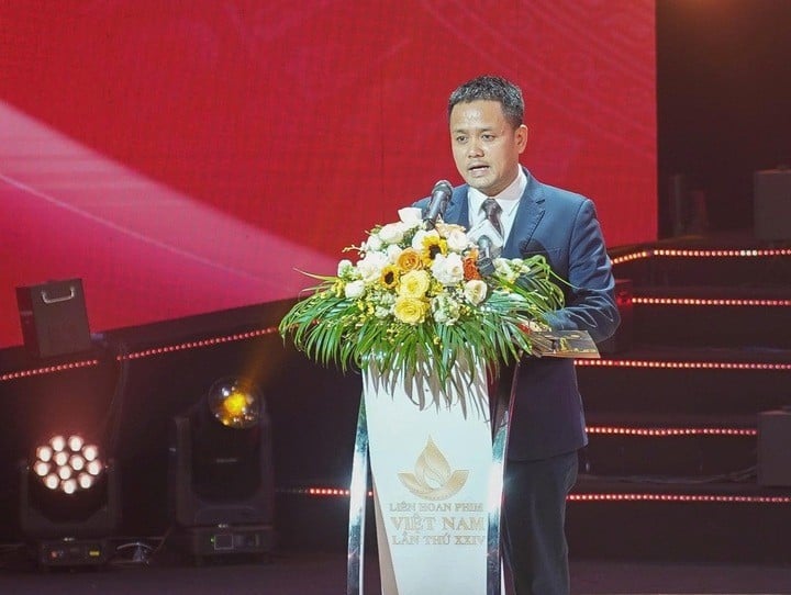 На церемонии закрытия выступил г-н Данг Тран Куонг - директор Департамента кино, глава Оргкомитета 24-го Вьетнамского кинофестиваля.