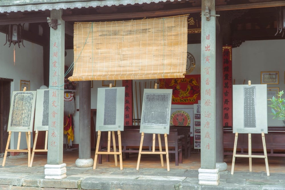 ការតាំងពិព័រណ៍ឯកសារបេតិកភណ្ឌ និងអក្សរសិល្ប៍នៅ Hoi An - រូបថត ២