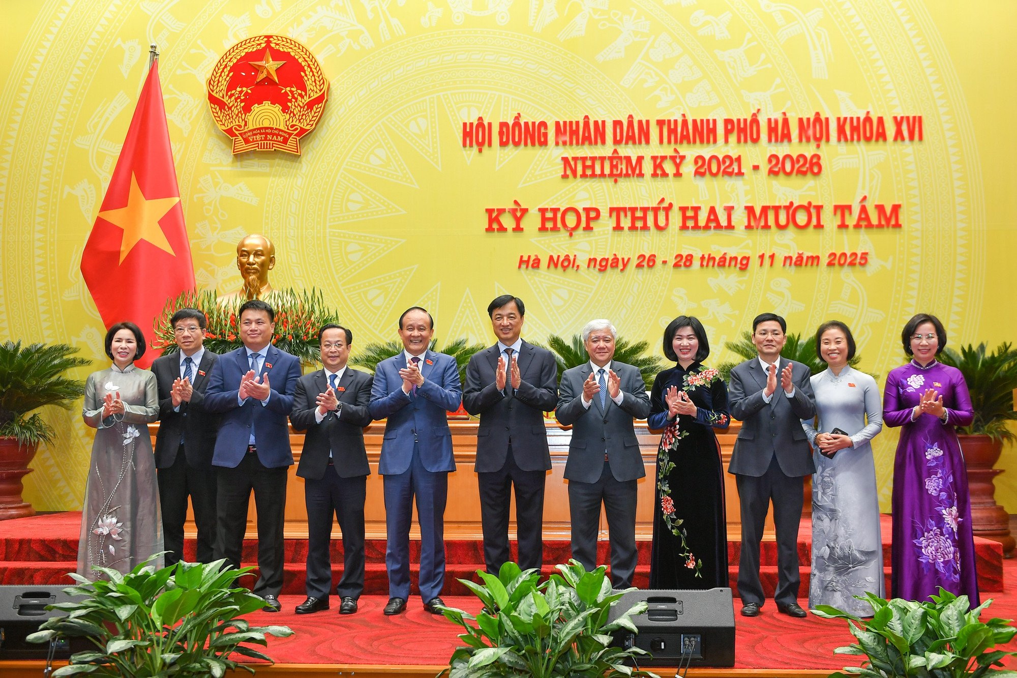 Dewan Rakyat Hanoi 1465.jpg