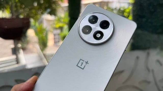 Top 5 smartphone Android đáng mua nhất năm 2025 bạn không thể bỏ lỡ - Ảnh 2.