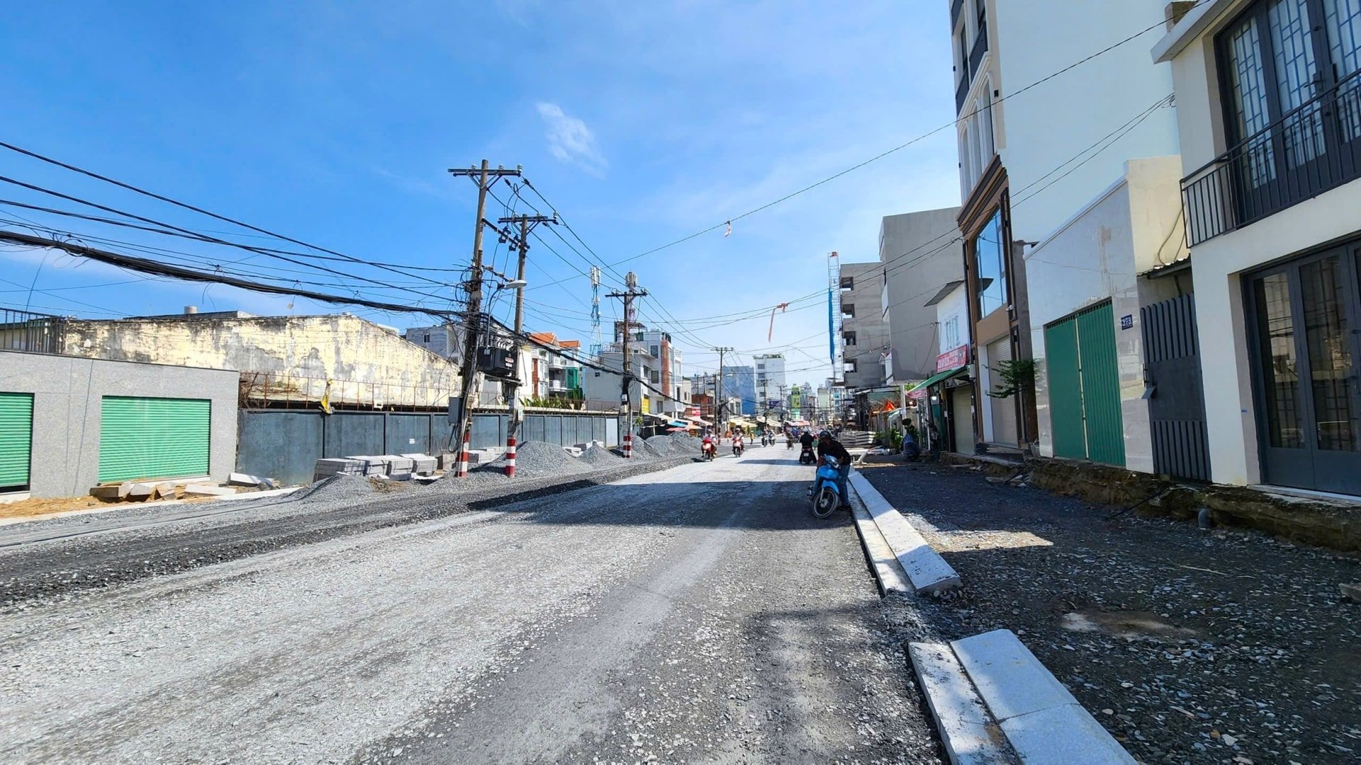 Gia Dinh 전력회사 전봇대 이전 요청서