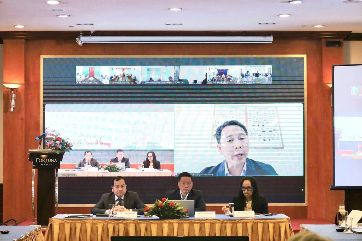Delegates from the Department of Agriculture and Environment of Gia Lai province proposed solutions to marine pollution for the period 2026-2030. Đại biểu đến từ Sở Nông nghiệp và Môi trường tỉnh Gia Lai đề xuất giải pháp ô nhiễm biển cho giai đoạn 2026-2030