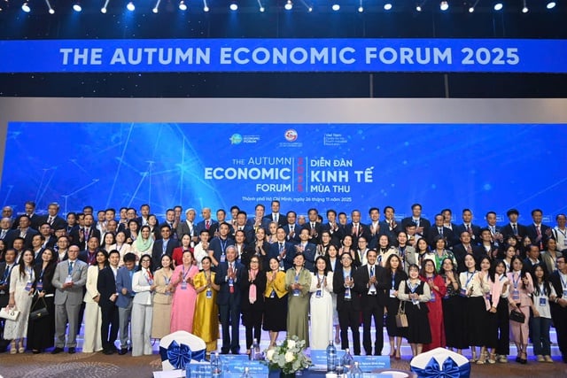 TPHCM khẳng định khát vọng đổi mới, mở ra chương trình phát triển mới từ Diễn đàn Kinh tế mùa Thu 2025- Ảnh 2.