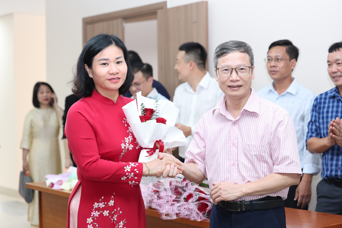 Đảng bộ TƯ Hội LHPN Việt Nam sinh hoạt chuyên đề kỷ niệm 95 năm thành lập Hội- Ảnh 4.