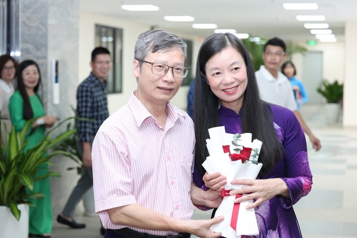 Đảng bộ TƯ Hội LHPN Việt Nam sinh hoạt chuyên đề kỷ niệm 95 năm thành lập Hội- Ảnh 5.