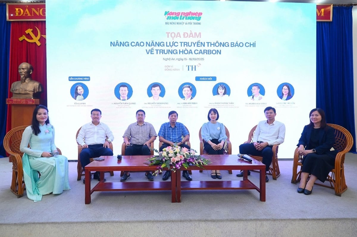 Các diễn giả tại buổi Hội thảo. Ảnh: Ngọc Linh.