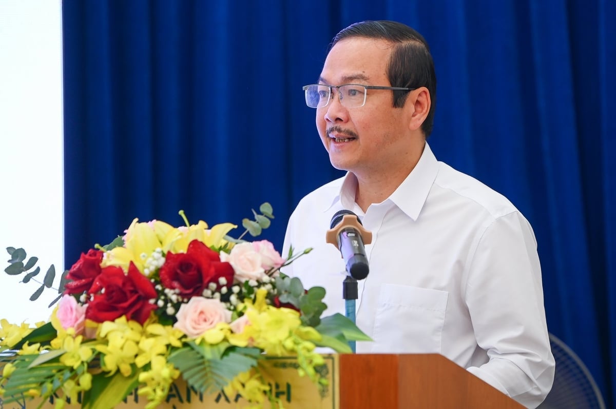 Tổng Biên tập Báo Nông nghiệp và Môi trường Nguyễn Ngọc Thạch phát biểu khai mạc chương trình tập huấn. Ảnh: Tùng Đinh.