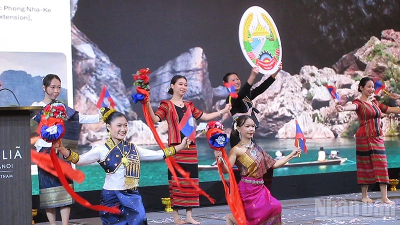 Framträdande vid ceremonin.