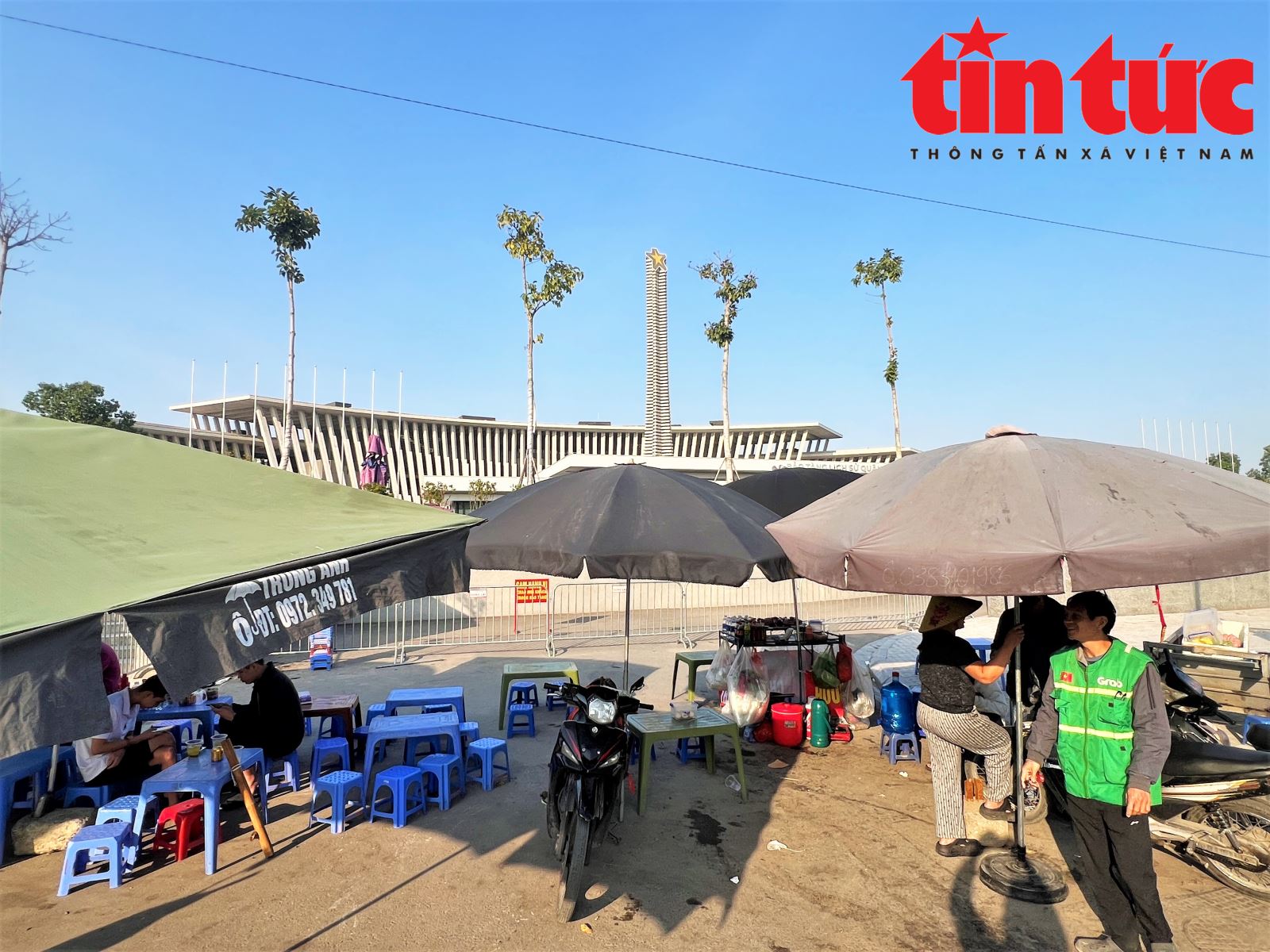 ចំណងជើងរូបថត