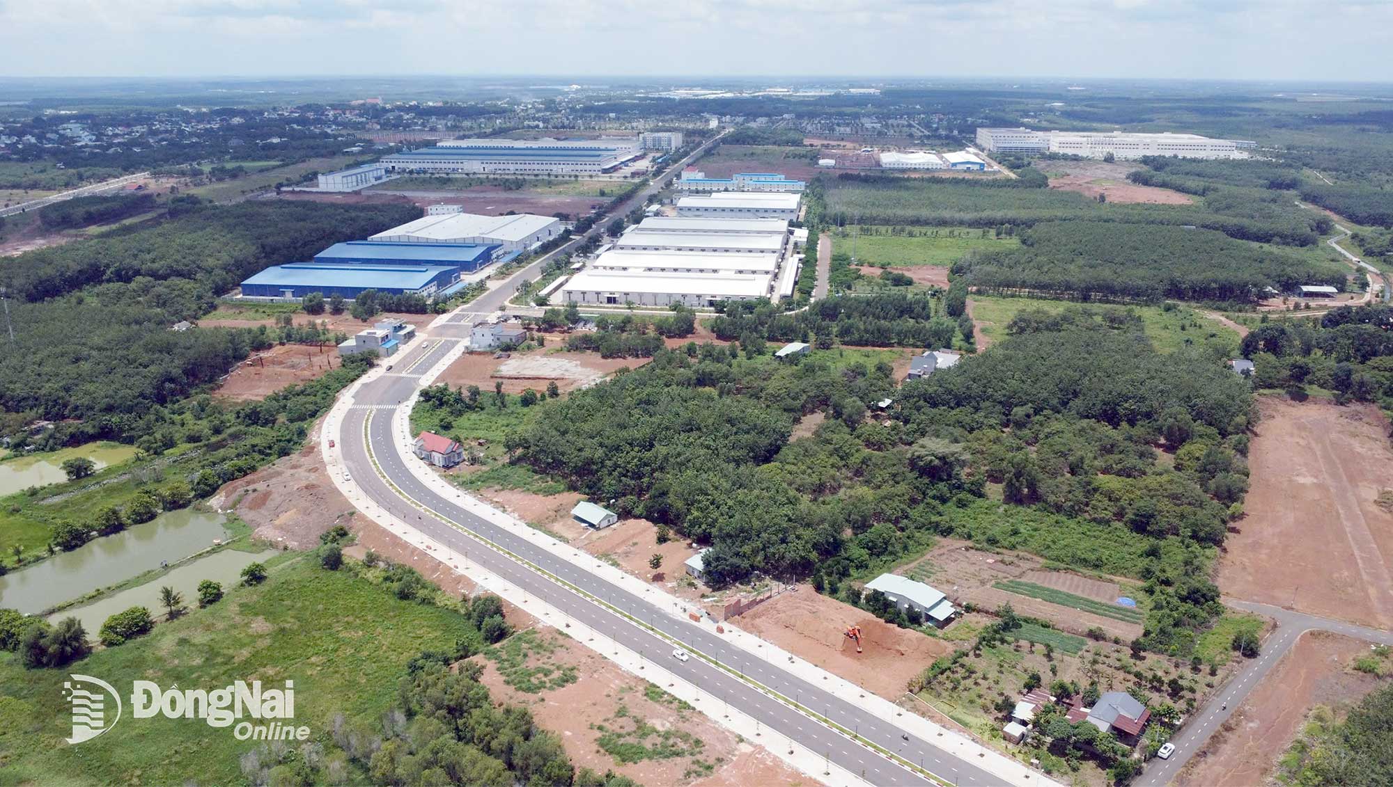 ជ្រុងមួយនៃសួនឧស្សាហកម្ម Dong Xoai II (Dong Xoai Ward ខេត្ត Dong Nai) ដែលជាគម្រោងវិនិយោគដោយក្រុមហ៊ុនភាគហ៊ុនរួម Quang Minh Tien ។ រូបថត៖ វឿង ធី