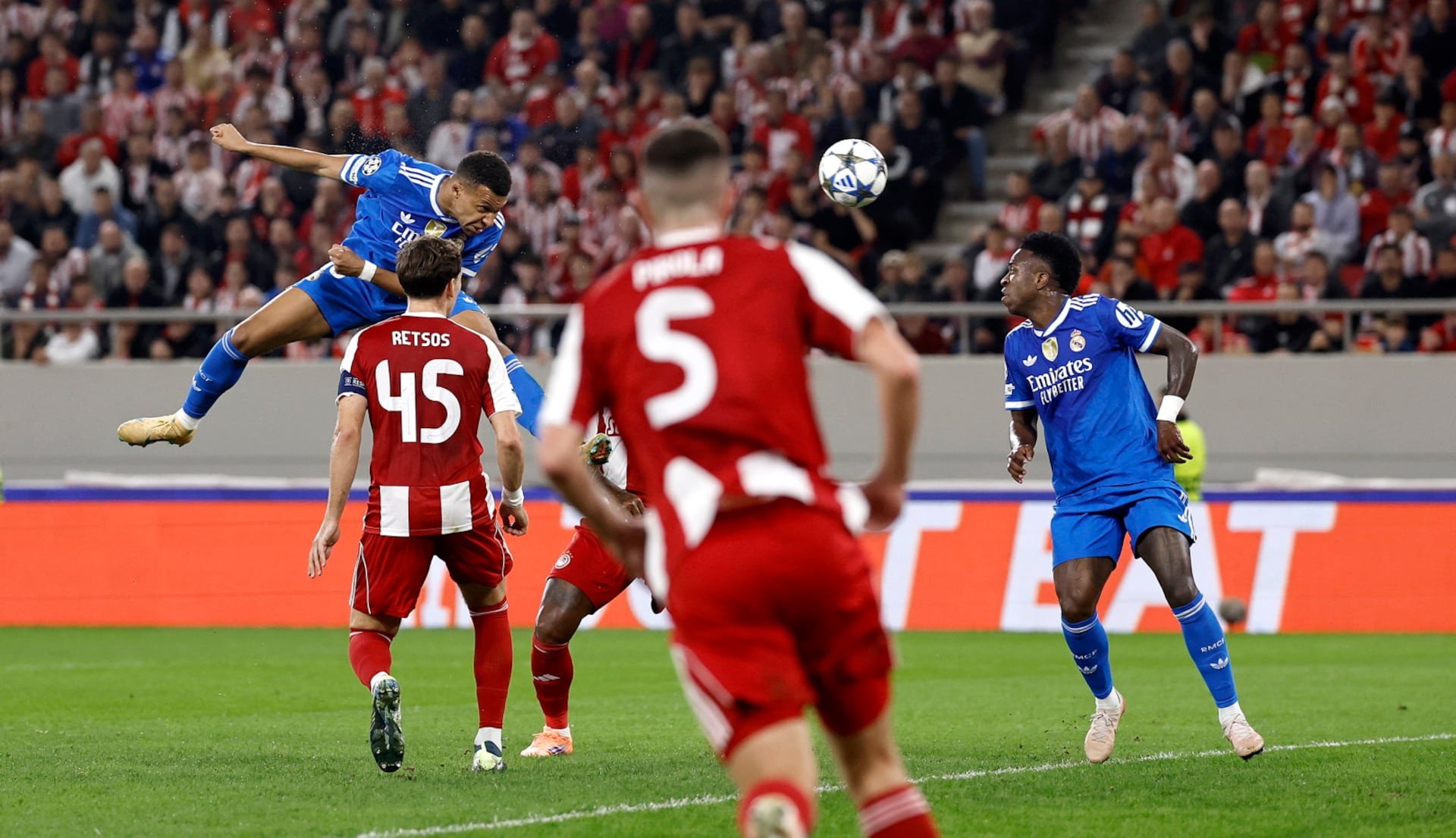 Mbappe Olympiacos Real Madrid 3 4.jpg