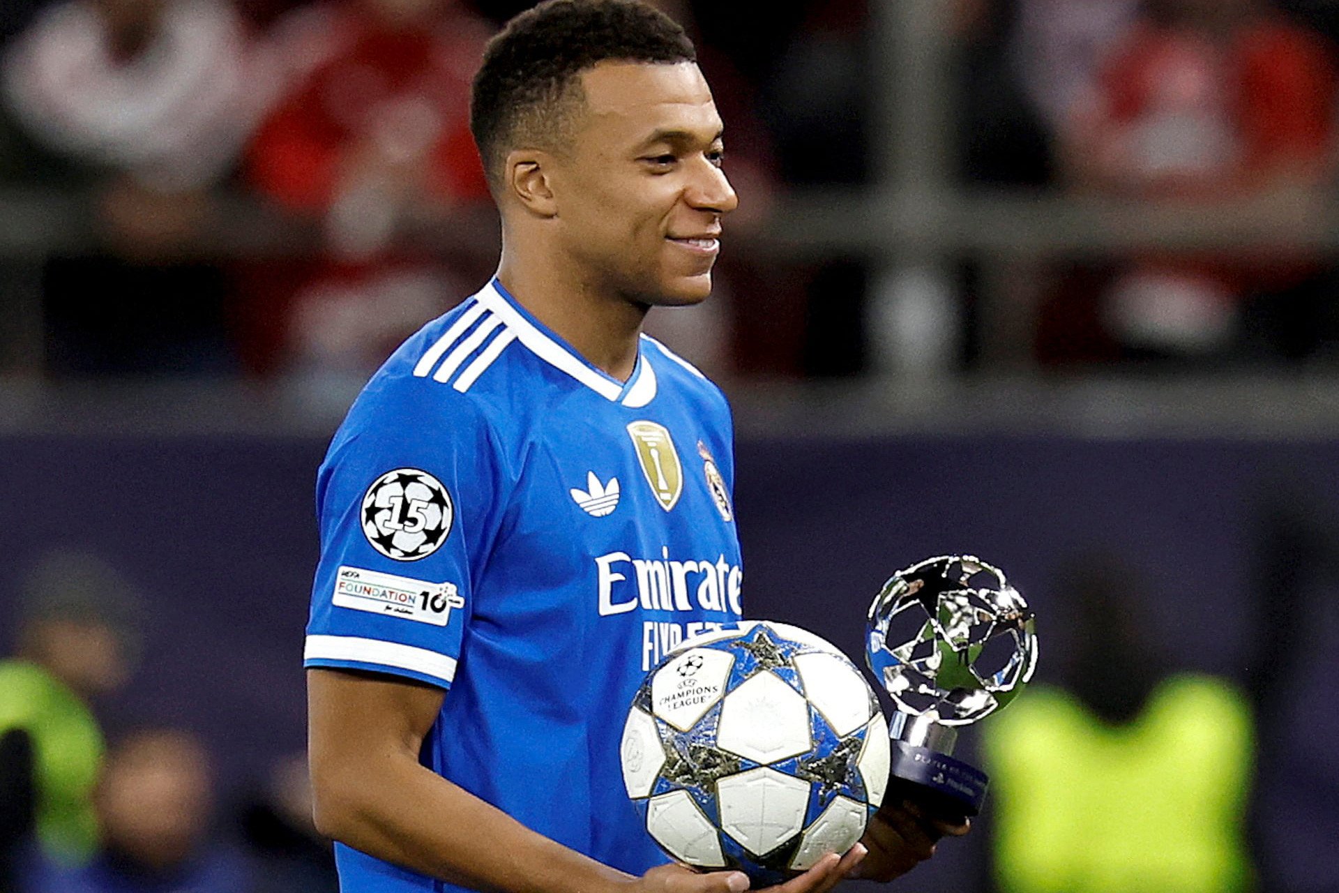 Mbappe Olympiacos Real Madrid.jpg