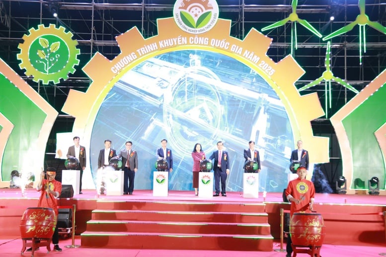 Hội chợ Triển lãm hàng công nghiệp nông thôn: Nơi hội tụ sản phẩm tiêu biểu cả nước- Ảnh 1.