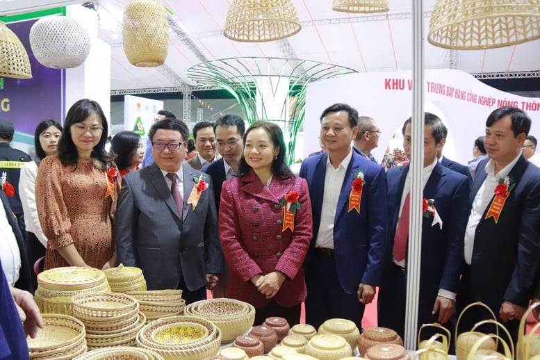 Hội chợ Triển lãm hàng công nghiệp nông thôn: Nơi hội tụ sản phẩm tiêu biểu cả nước- Ảnh 2.
