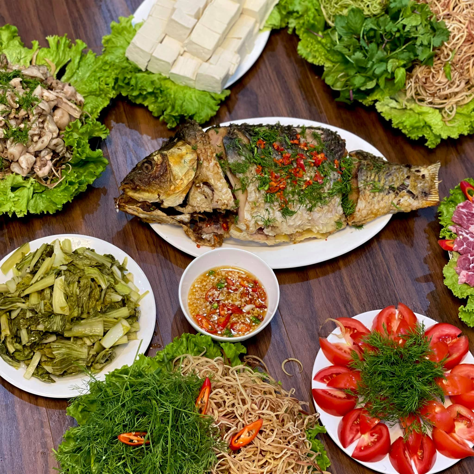 тушеное мясо карпа с грушей.png