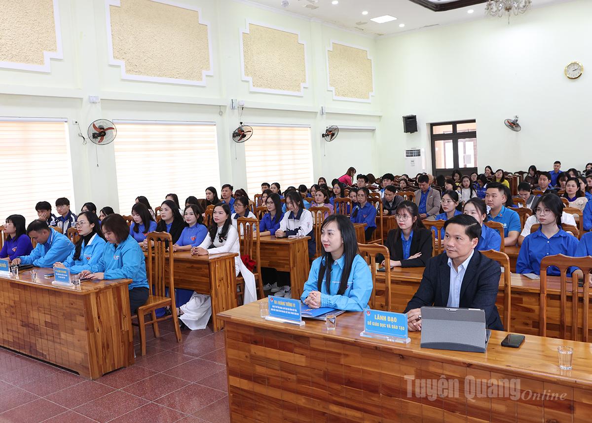 Делегаты, принявшие участие в программе.