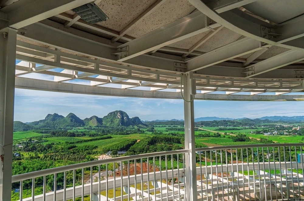 ラモリリゾート＆スパで「宇宙」散歩