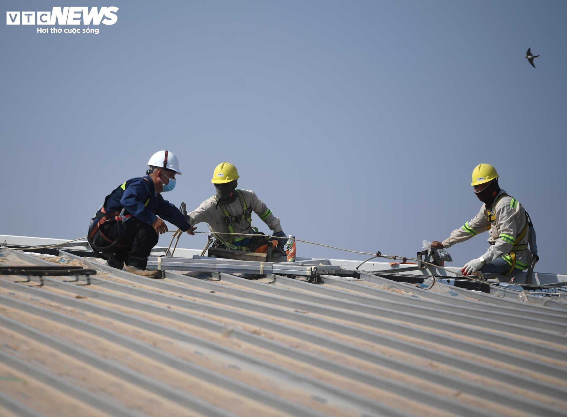 Uvnitř terminálu letiště Long Thanh před prvním letem - 9