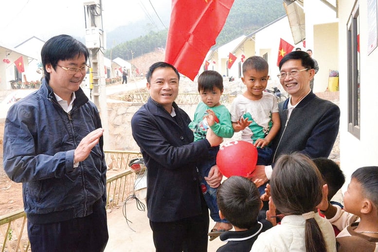 페트로베트남: 64년 전통의 자랑 - 국가 에너지 창출을 위한 꾸준한 발걸음 - 사진 5.