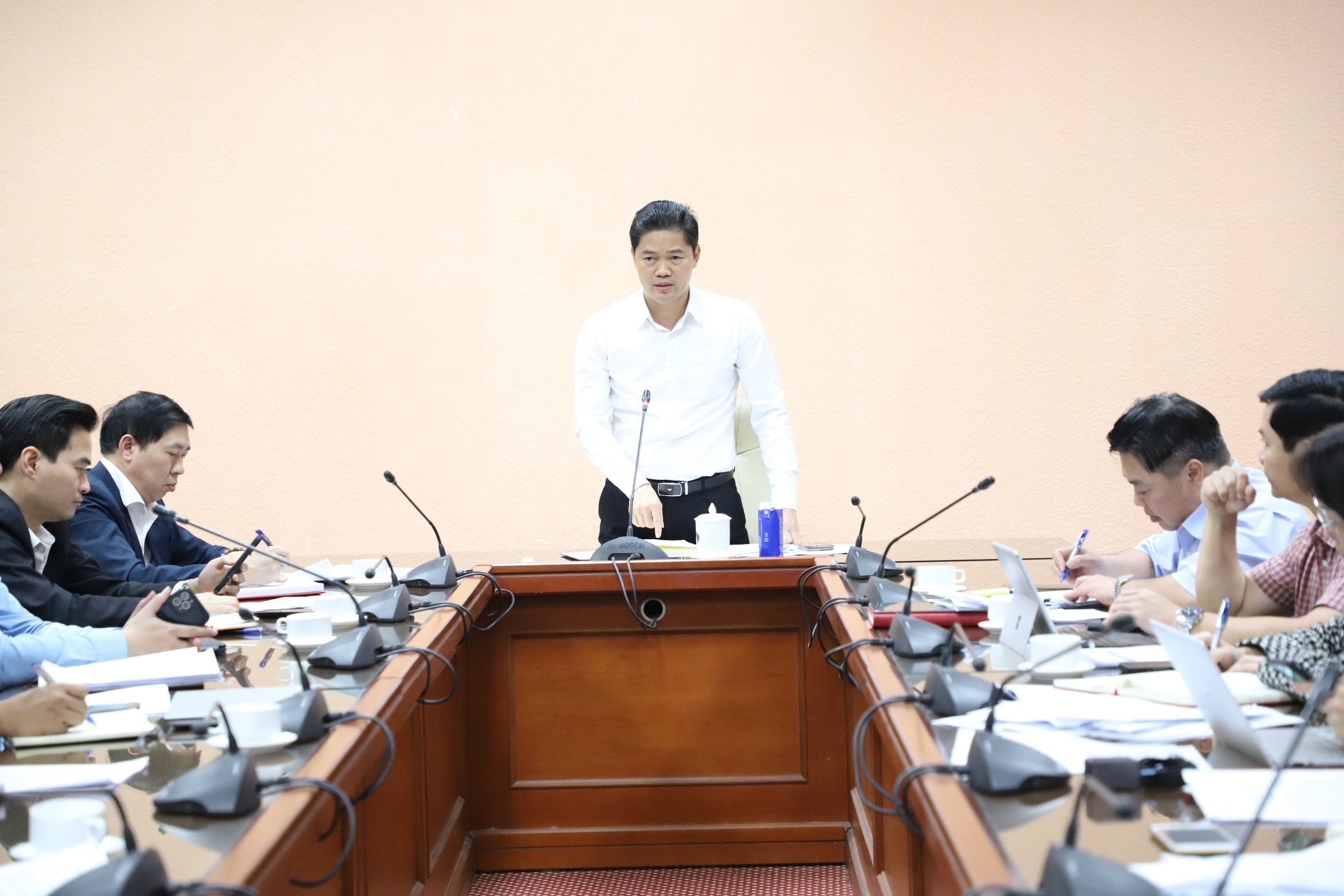 Bộ Y tế tiếp tục nỗ lực cắt giảm, đơn giản hoá thủ tục hành chính- Ảnh 5.