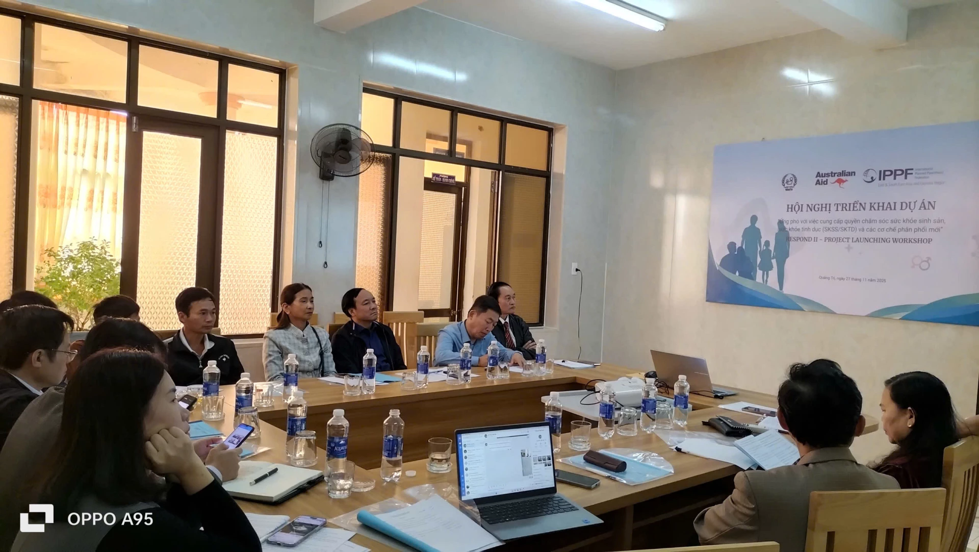 نمایندگان واحدها در مورد برنامه‌هایی برای اجرای مؤثر مفاد پروژه بحث کردند (عکس: Nh.V)