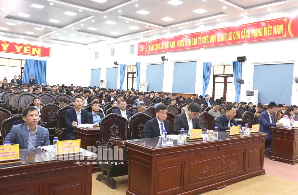 Delegaci uczestniczący w konferencji.