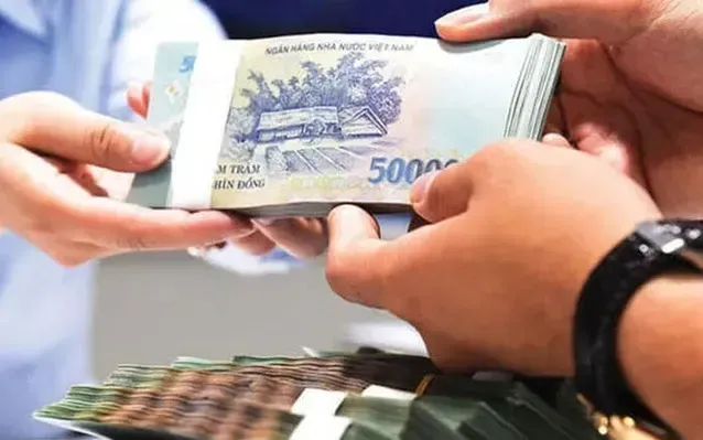 Bộ Nội vụ đề nghị các địa phương báo cáo về thưởng Tết trước ngày 25/12