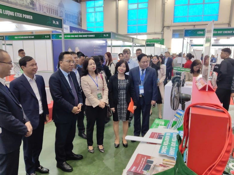 Hàng loạt giải pháp tiết kiệm điện tại Hội chợ triển lãm Thiết bị tiết kiệm năng lượng 2025- Ảnh 2.