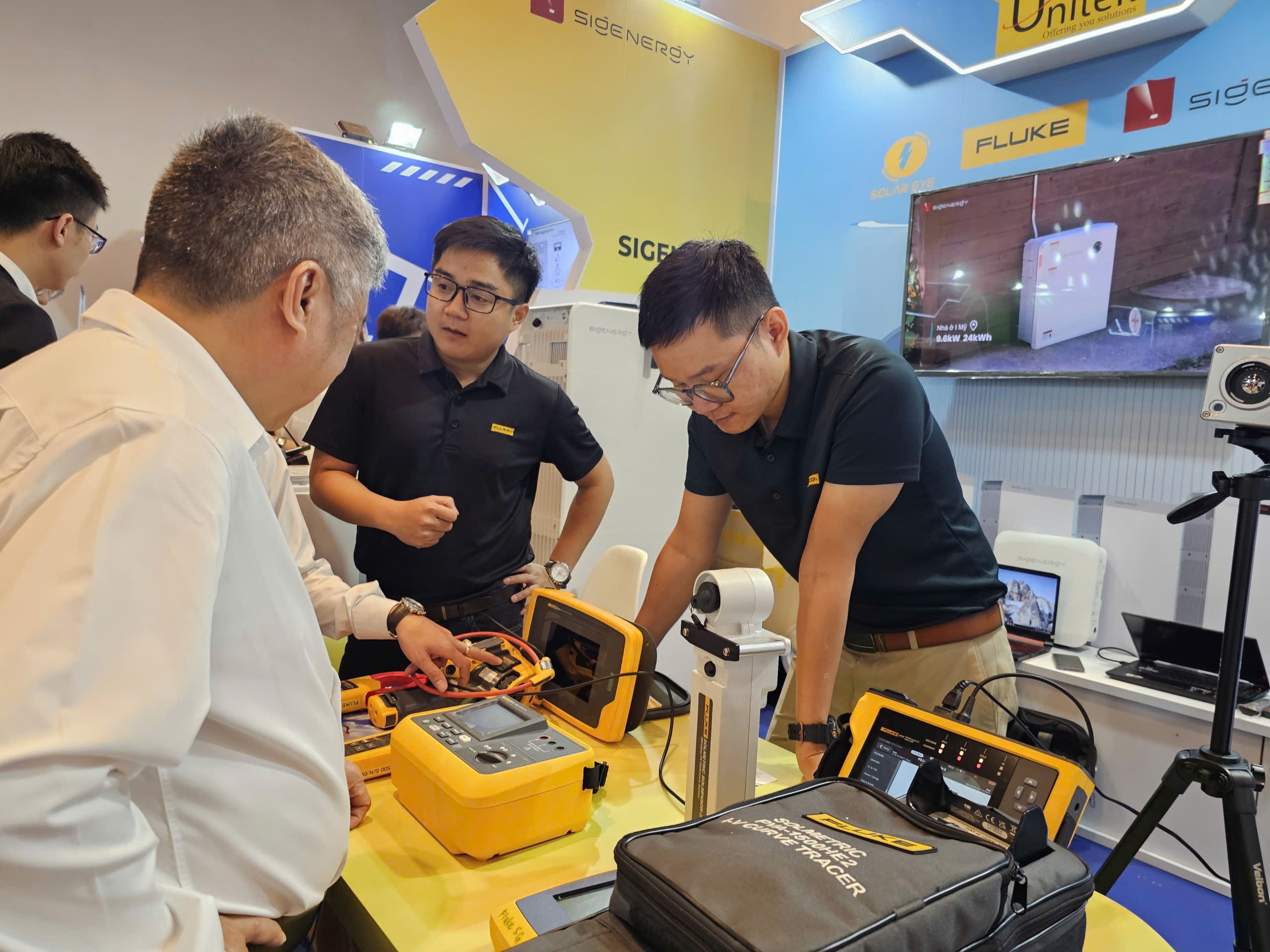 Cận cảnh đội quân không người lái trong ngành điện Việt Nam tại Techshow 2025 - Ảnh 12.