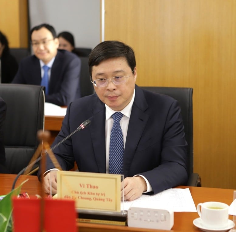 De heer Vi Thao bedankte het Ministerie van Bouw voor het warme welkom aan de werkdelegatie.